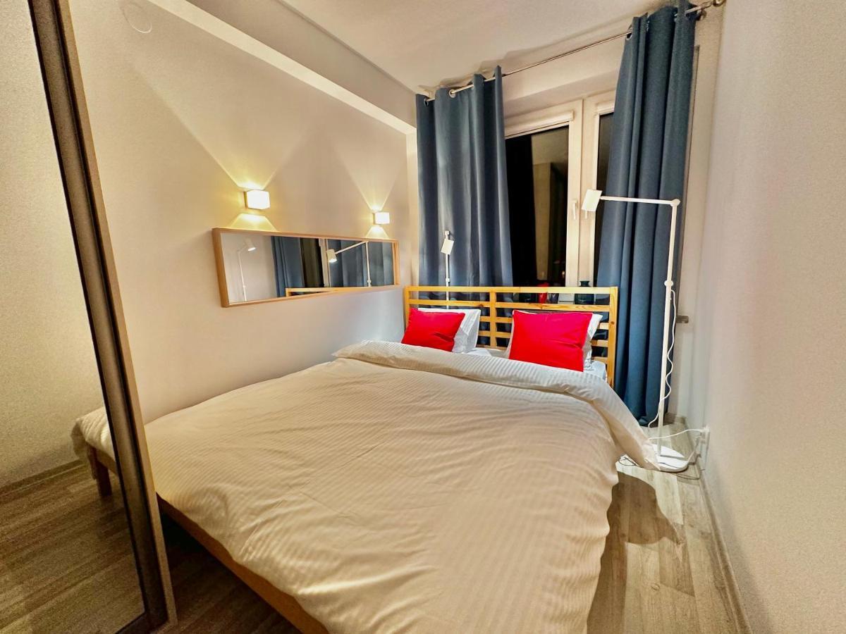 Decor 3 Metro Fast Wifi 1Gbs 80'Tv Hbo Disney Appletv Warschau Buitenkant foto