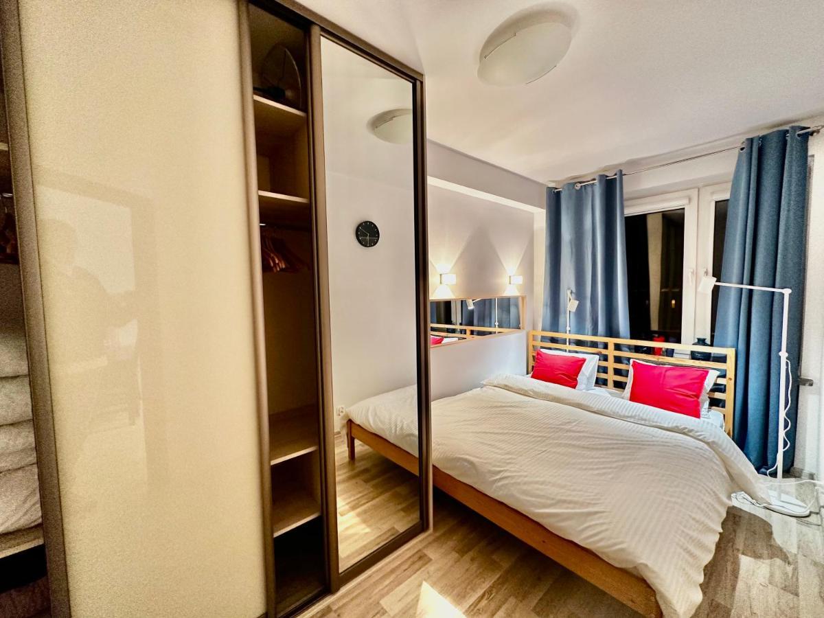 Decor 3 Metro Fast Wifi 1Gbs 80'Tv Hbo Disney Appletv Warschau Buitenkant foto