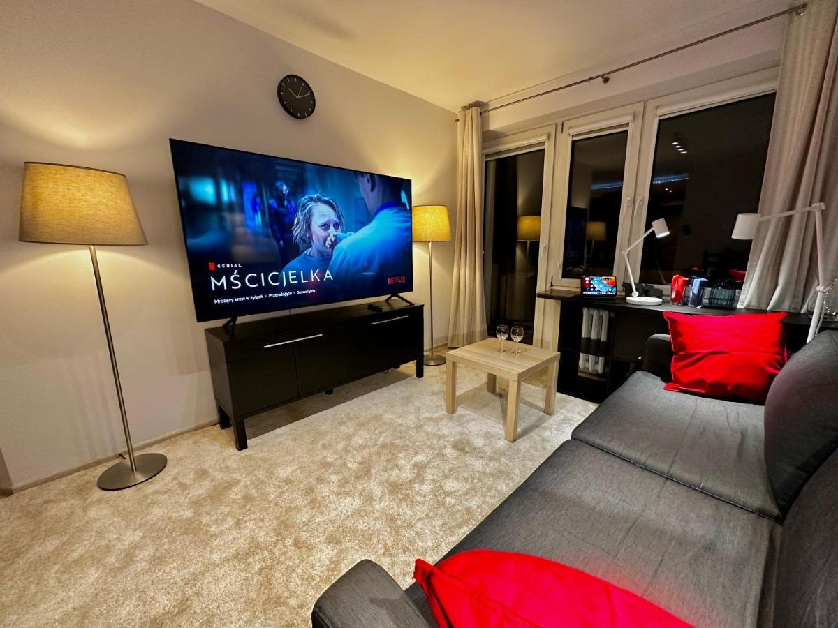 Decor 3 Metro Fast Wifi 1Gbs 80'Tv Hbo Disney Appletv Warschau Buitenkant foto