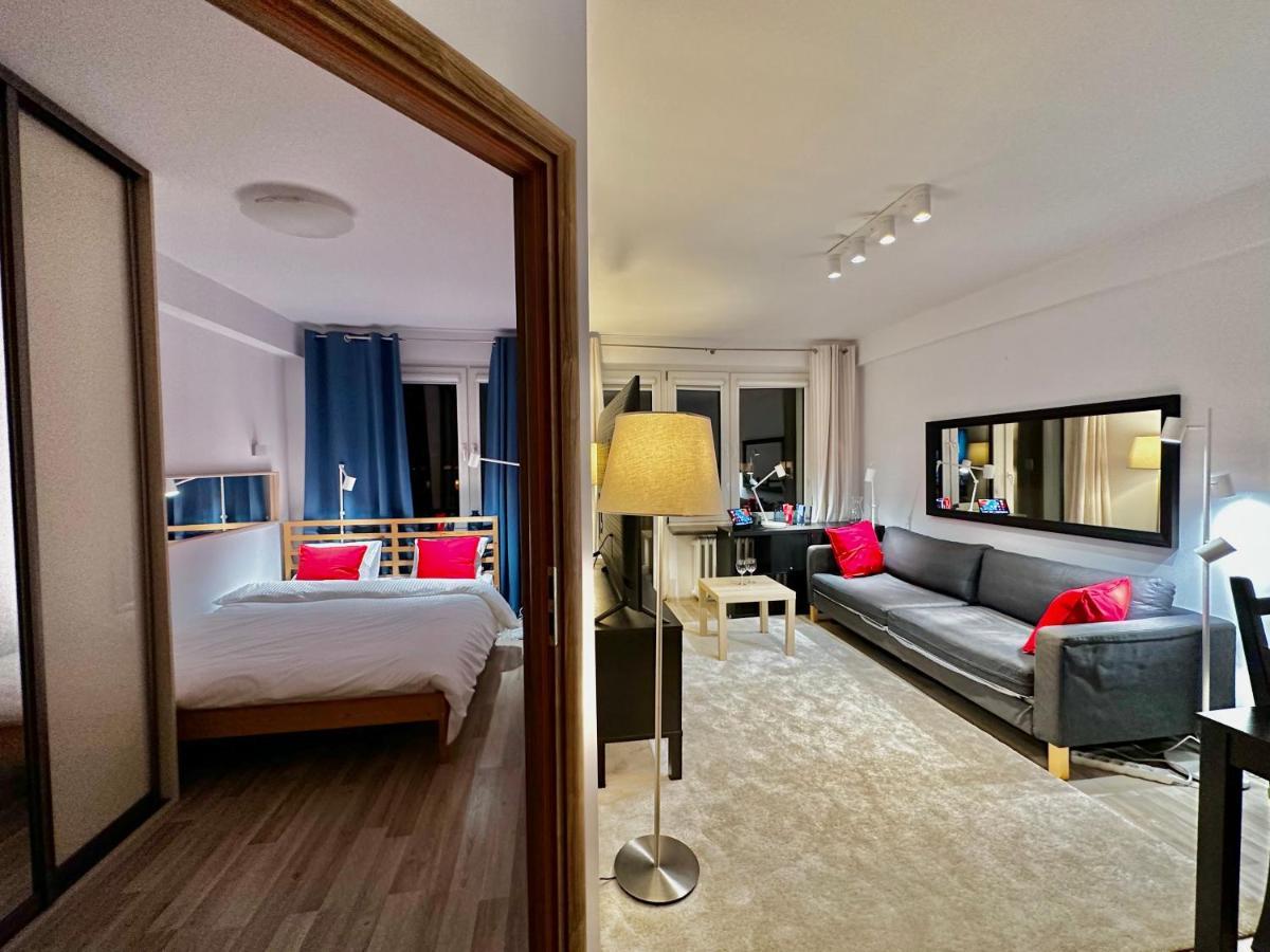 Decor 3 Metro Fast Wifi 1Gbs 80'Tv Hbo Disney Appletv Warschau Buitenkant foto